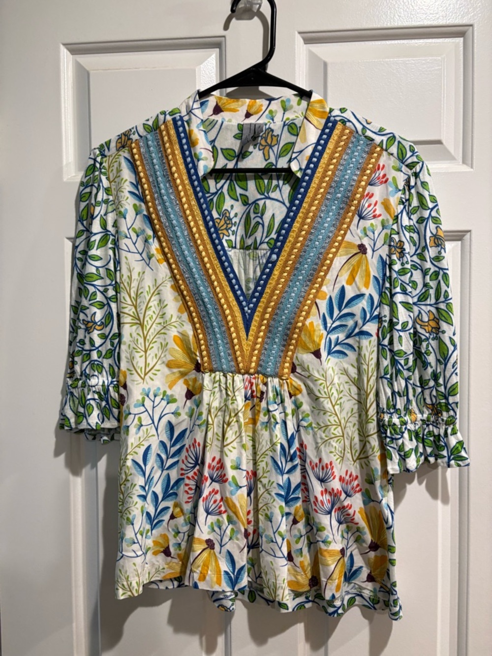 Anthropologie Bi-nk Stephanie Top embroidered cottagecore floral sz S